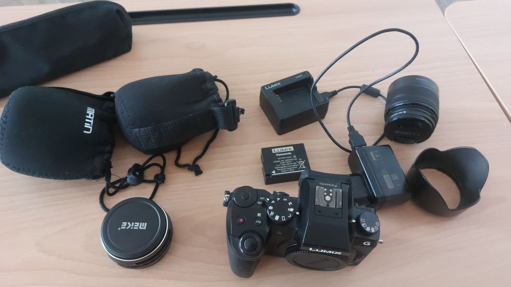 Panasonic Lumix G7 cu obiectiv kit + obiectiv manual + filtru cpl