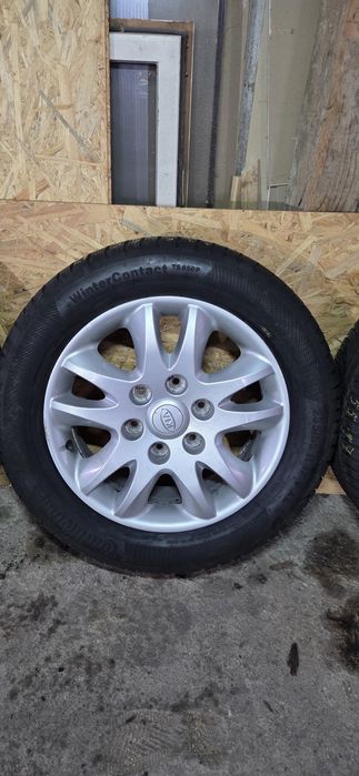 KIA CARNIVAL джанти със нови зимни гуми 235/55/17  6,5J×17  ET46  6×13