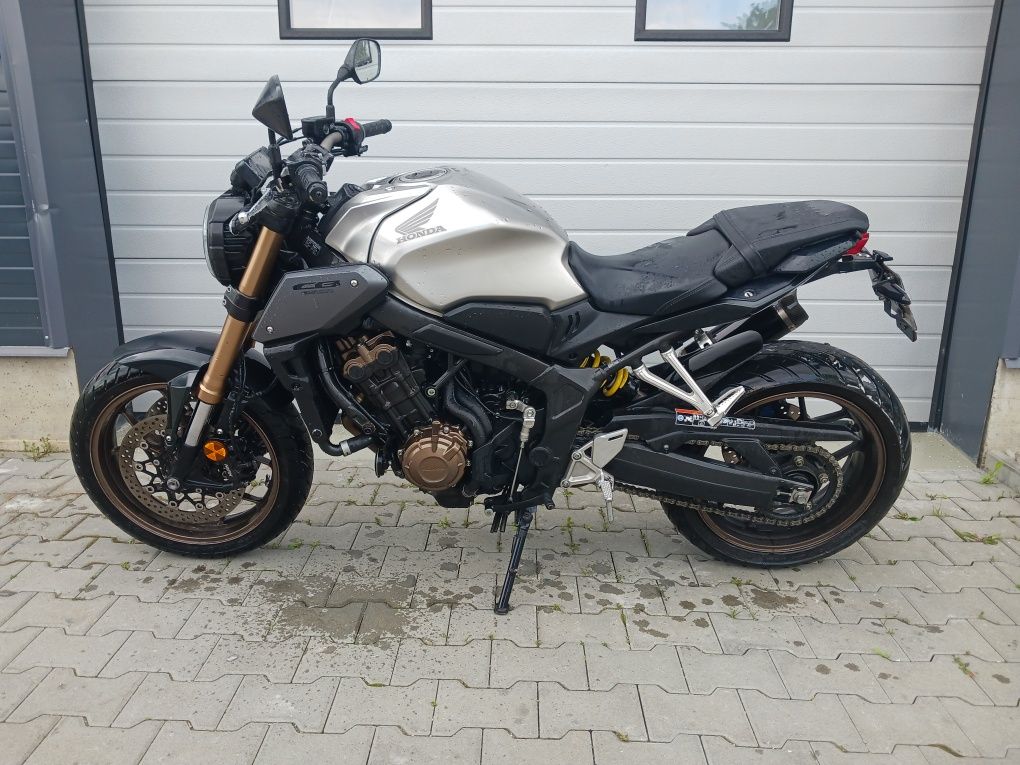 Moto M Parts Ploiesti vinde Honda CB 650 R model 2019 permis A2