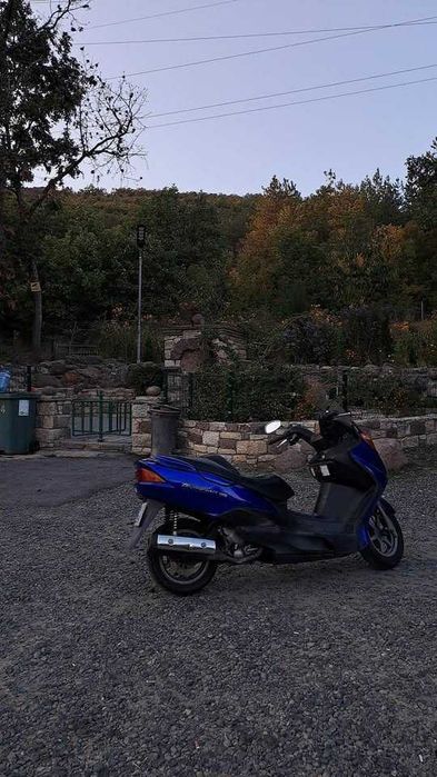 Suzuki Burgman 125