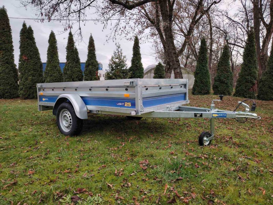 Remorca Vesta 252x135 cm / 750 kg