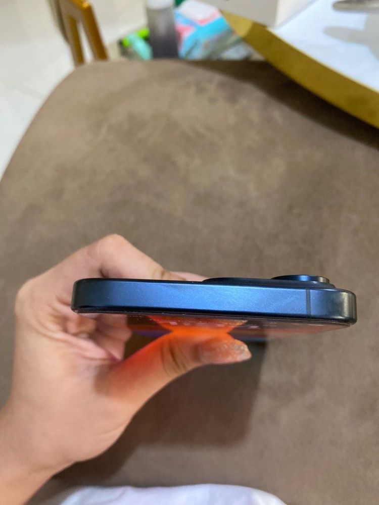 Iphone 15 pro max 1 TB blue titanium garantie