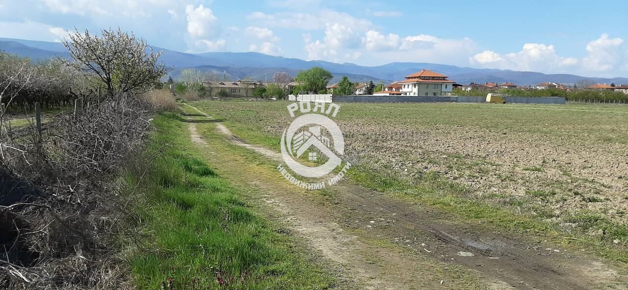 Продава се Парцел в Пловдив, Коматево - 908 кв.м за 90 €/кв.м - Снимка #1