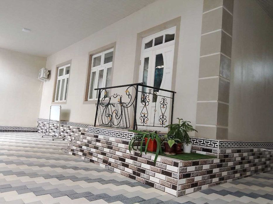 Навои ш Гулистон 3 массивда 7-хонали 6-сотих замонвий ховли сотувда.