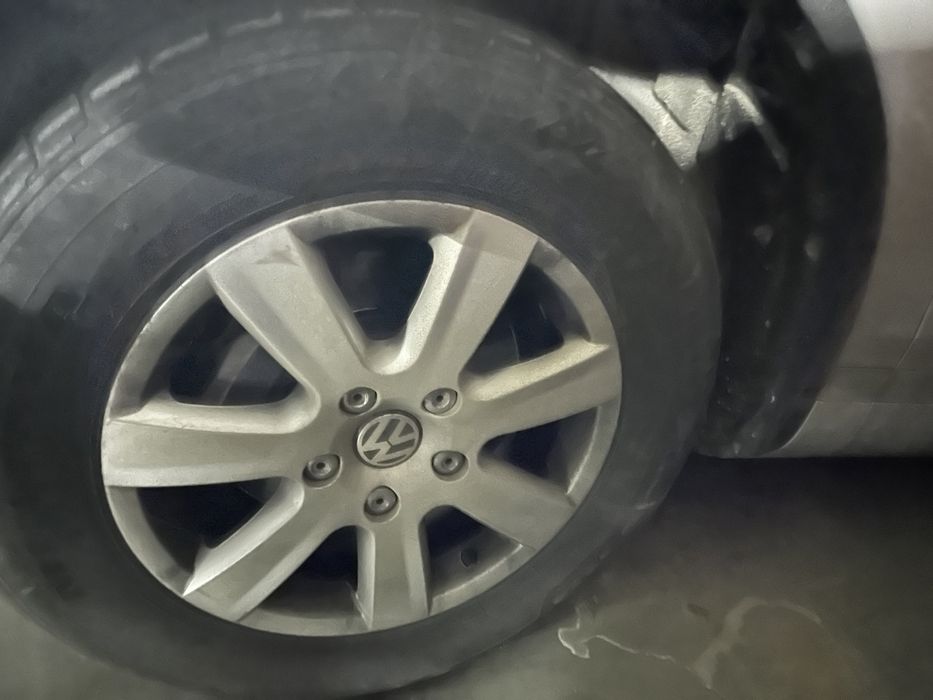 8 roti/2 seturi roti Touareg 5x130, vara si iarna 3300 ron