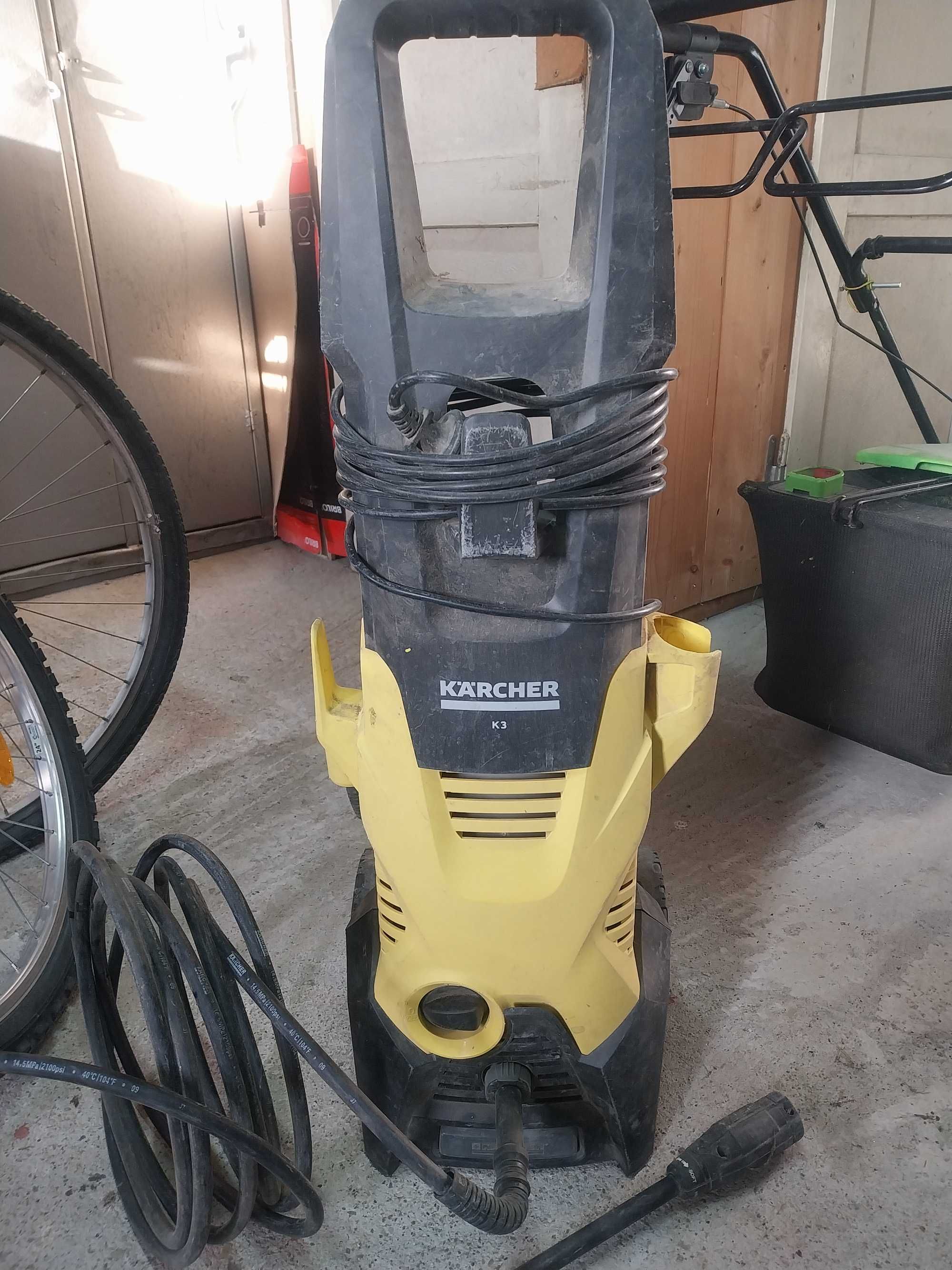 pompa de spalat cu presiune karcher k3  defect SI K3.68 bun