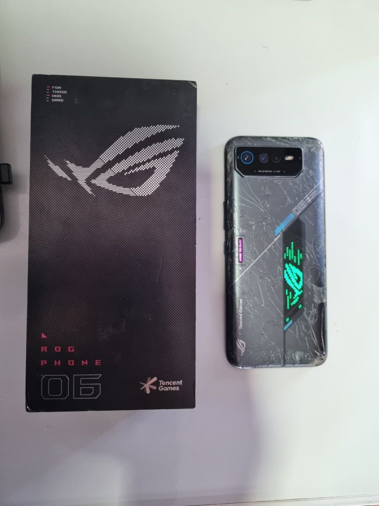 Asus rog 6 12/256