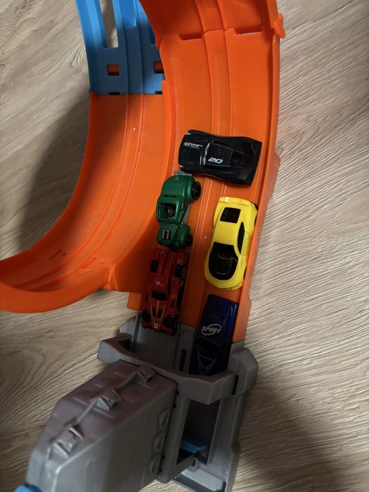 Писта за игра hot Wheels