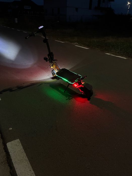 [86KM/H]Trotineta electrica puternica Yune X11+