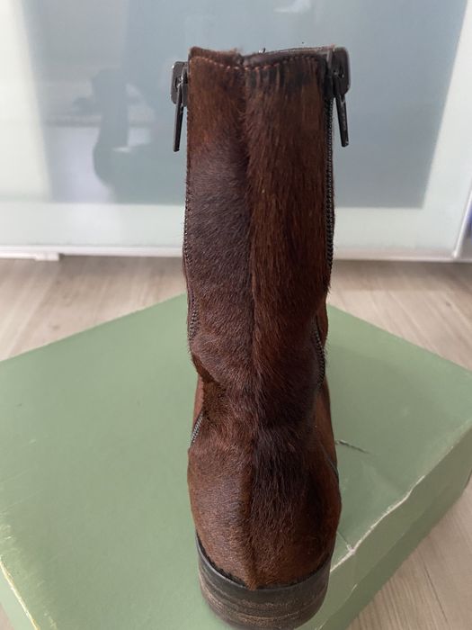 Ghete piele ponei