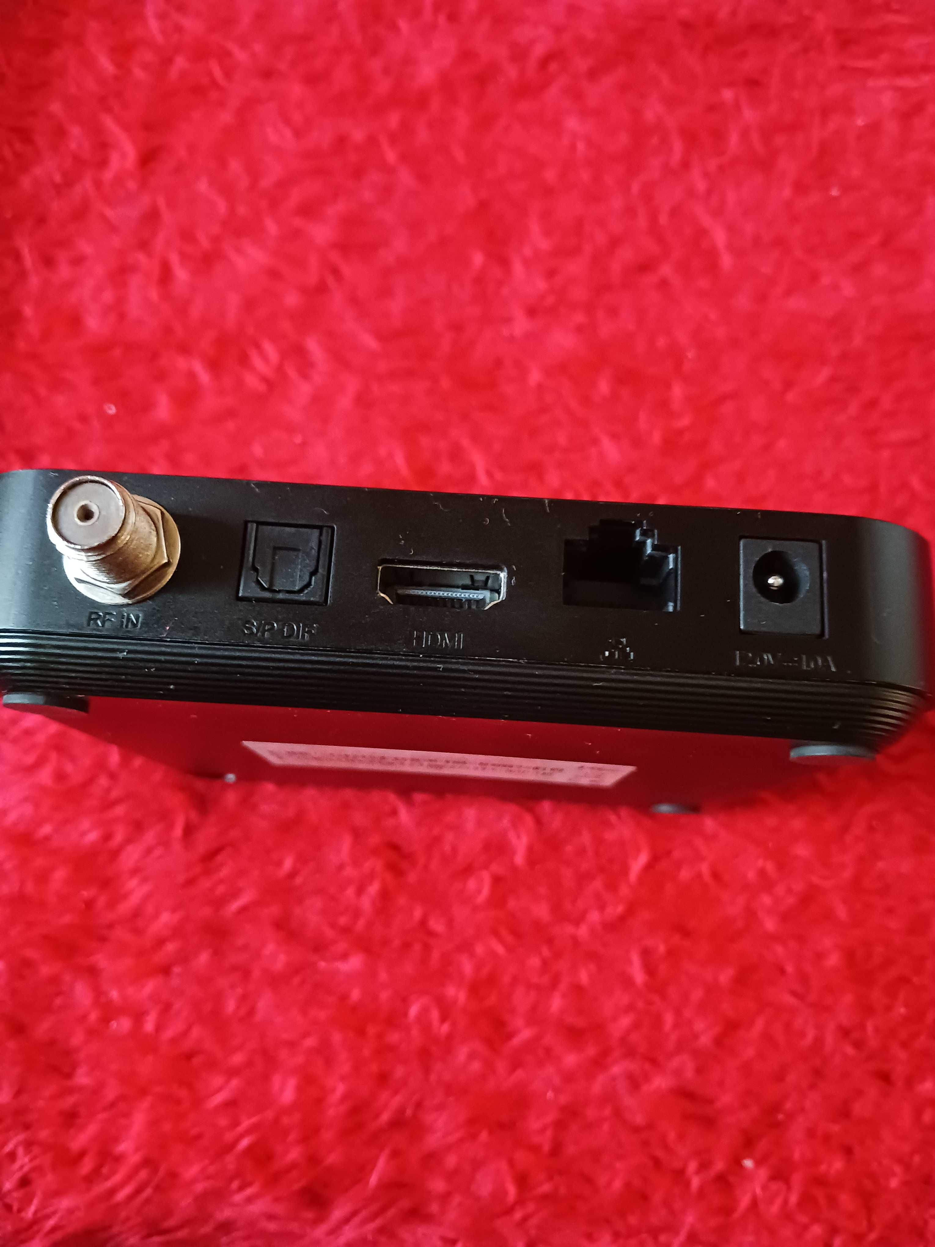 Продавам 4К EON box модел SDSTB02