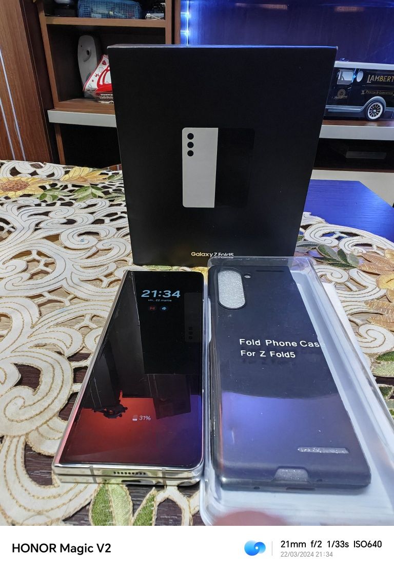 Samsung Galaxy Z Fold 5 - 1 TB Cream / Factura si Garanție