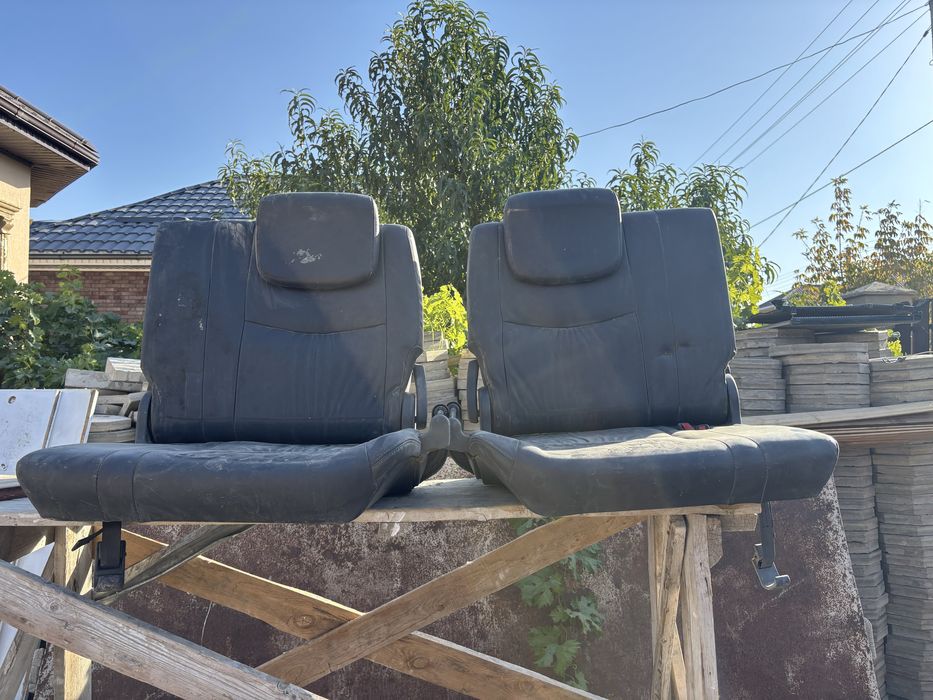 продам задний сидение от gx470