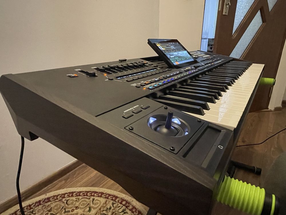 Vand korg PA5x 61 keys
