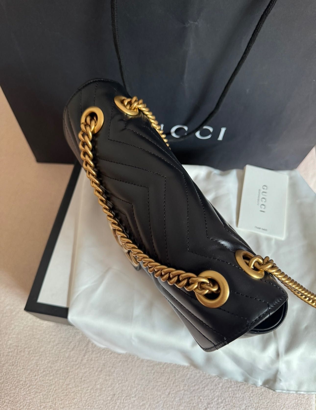 Geanta originală Gucci Marmont neagra din piele noua