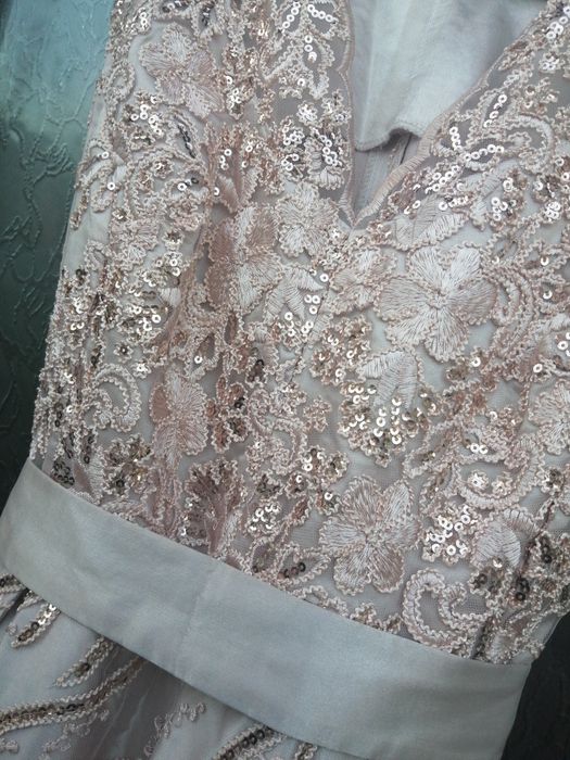 Rochie de ocazie (banchet, nuntă)
