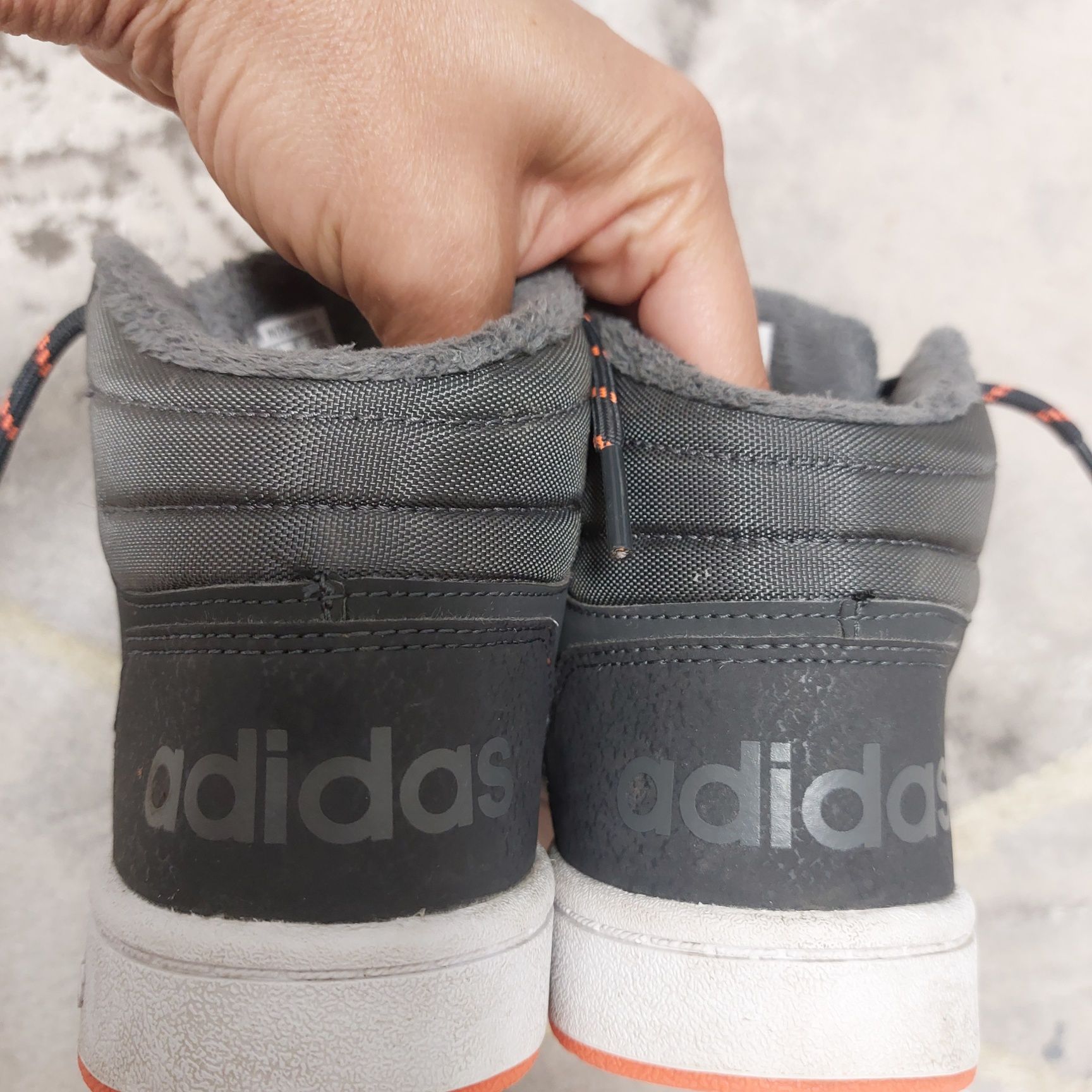 Боти Adidas 32 номер