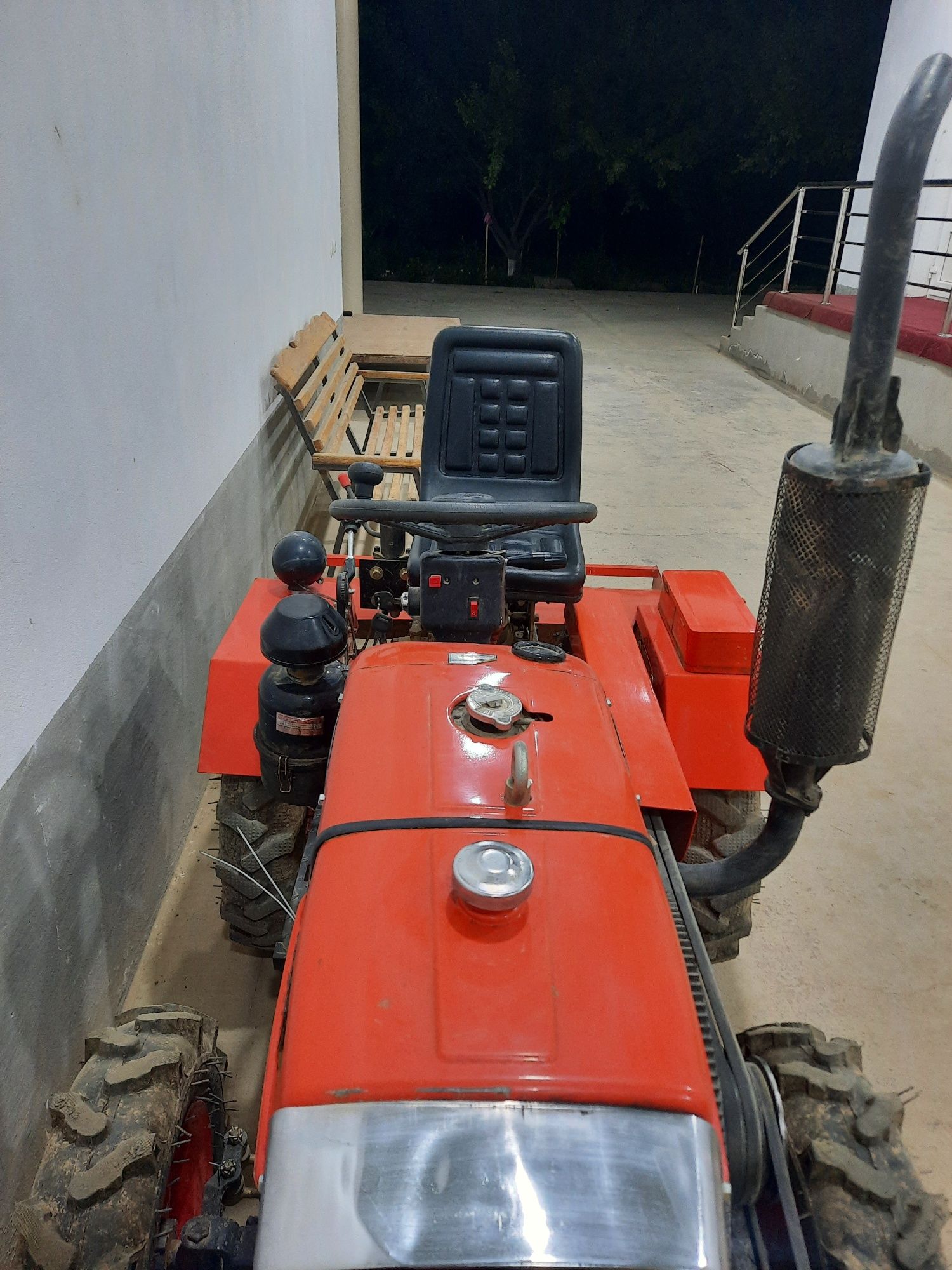 Assalomu alaykum  mini Traktor
