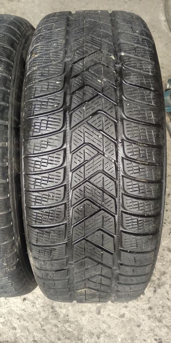 Зимни гуми -2020г.-18цола-235/60-1бр.-100лв."PIRELLI"