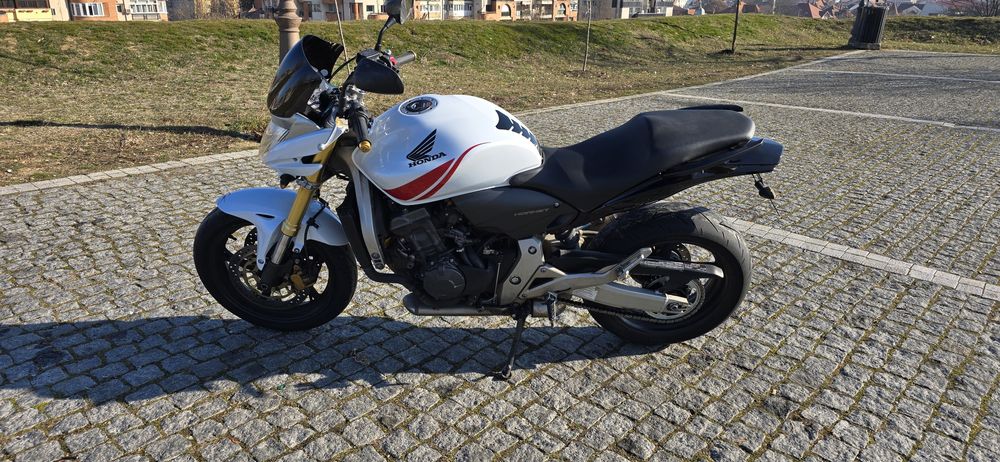 Honda hornet pc41 cb600 RATE FIXE !