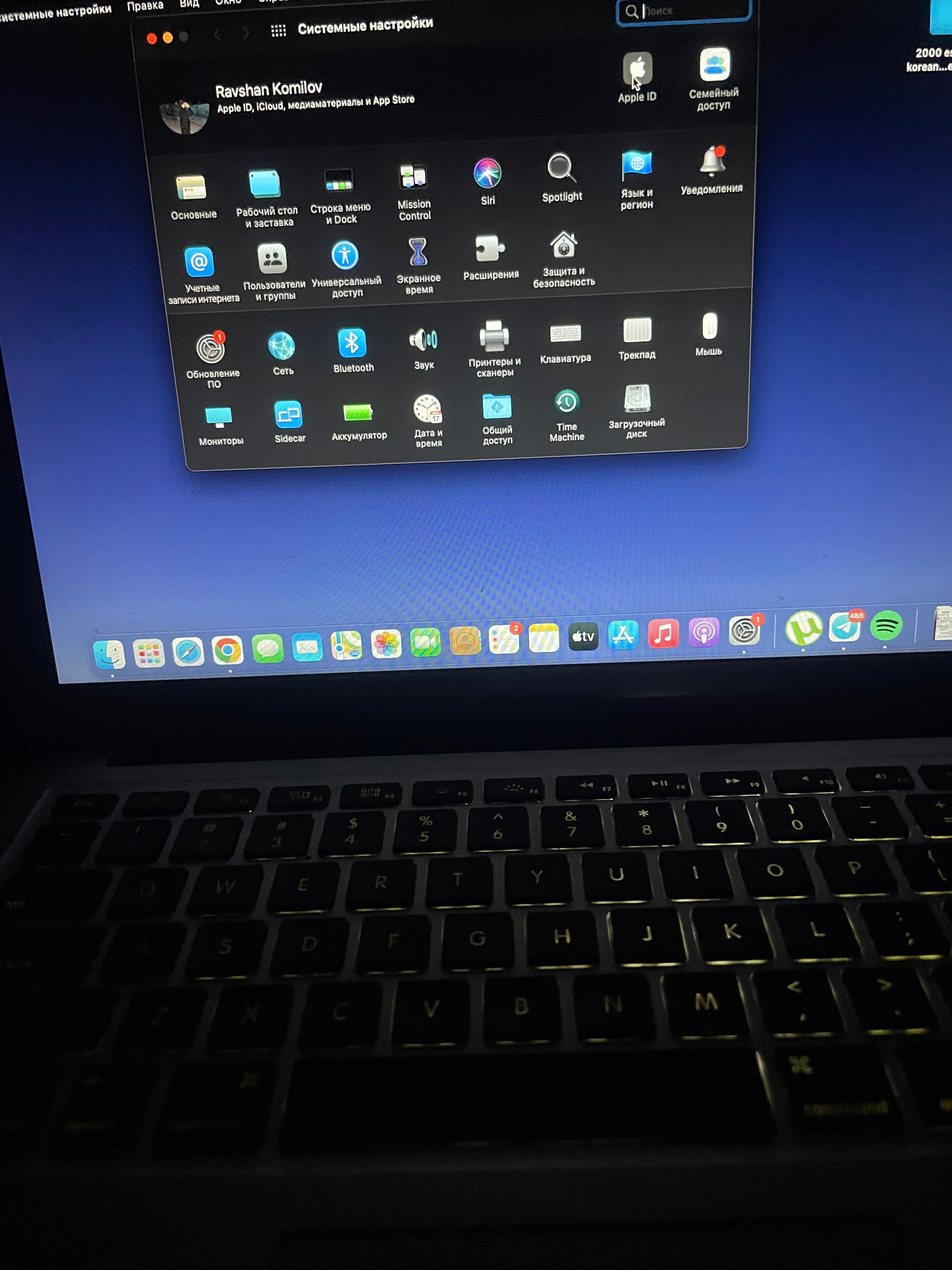 Mac book holati ideal