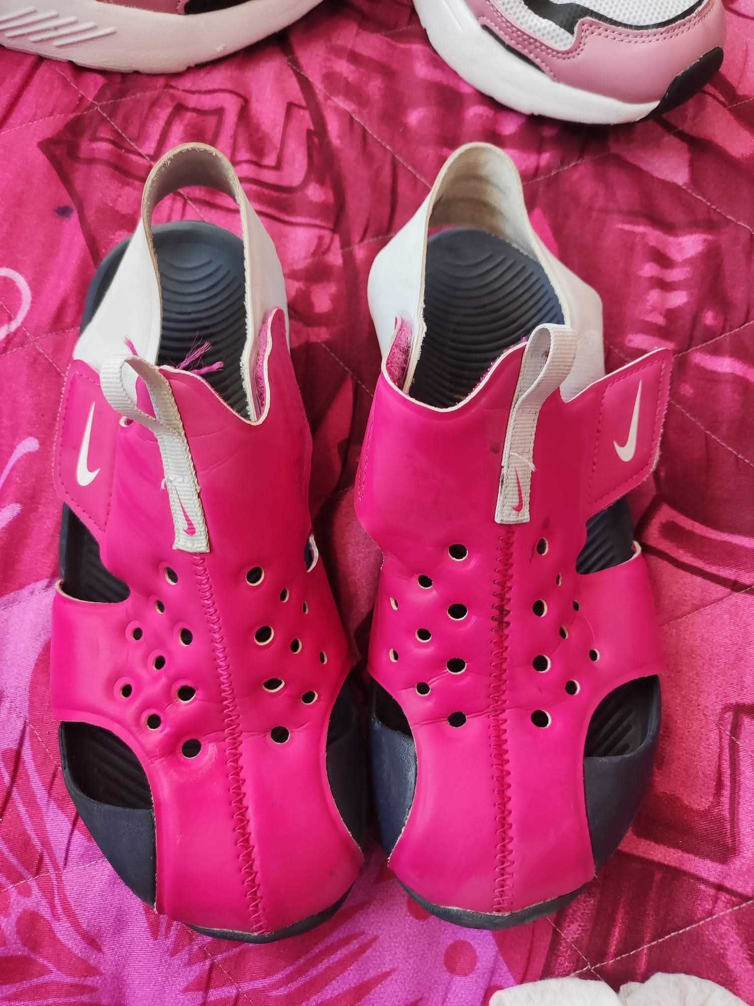 Сандали NIKE за момиче