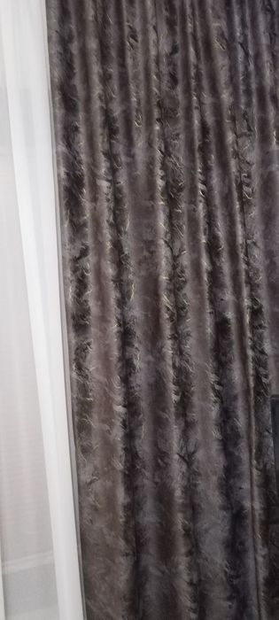 Шторы плотные. Размер  2.80 х 1.50