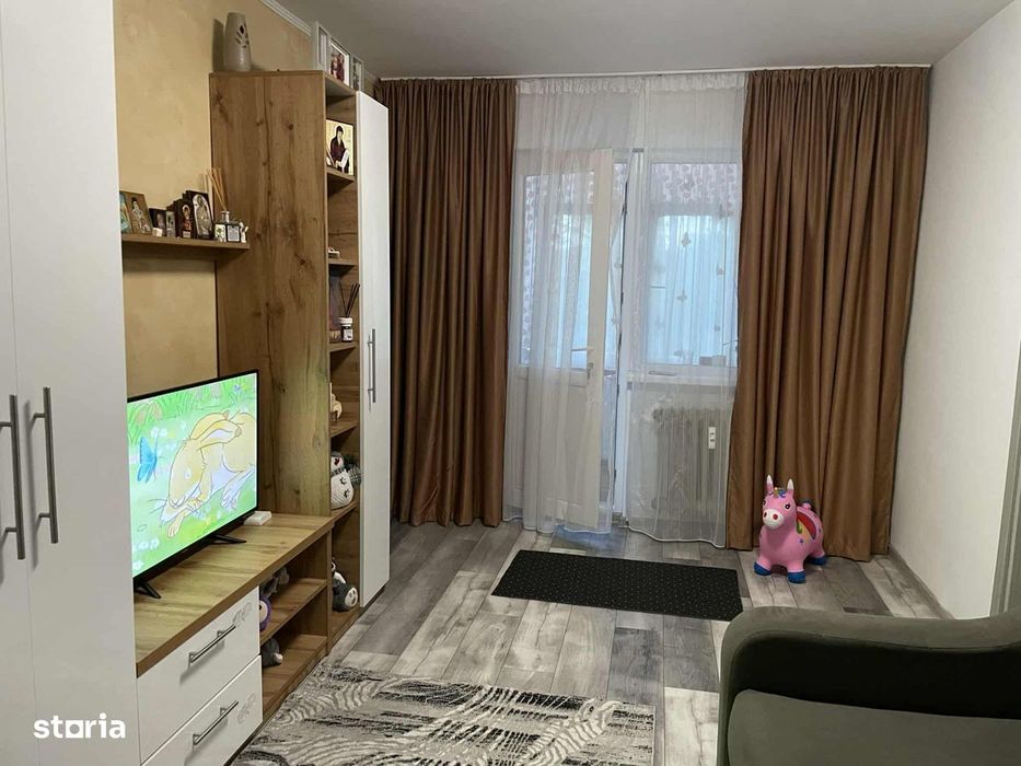 Apartament 2 camere semidecomandate în Valea Roșie, etajul 1