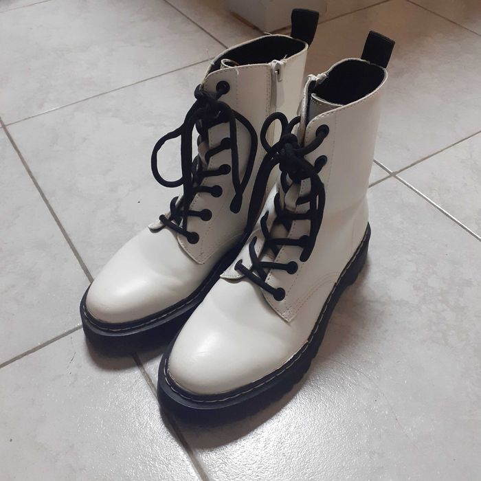 Doc martens обувки