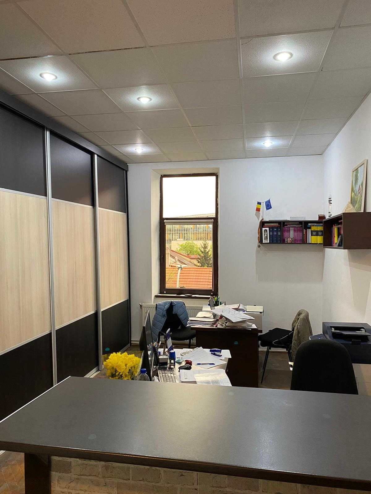 Apartament 2 camere - Spațiu de birou