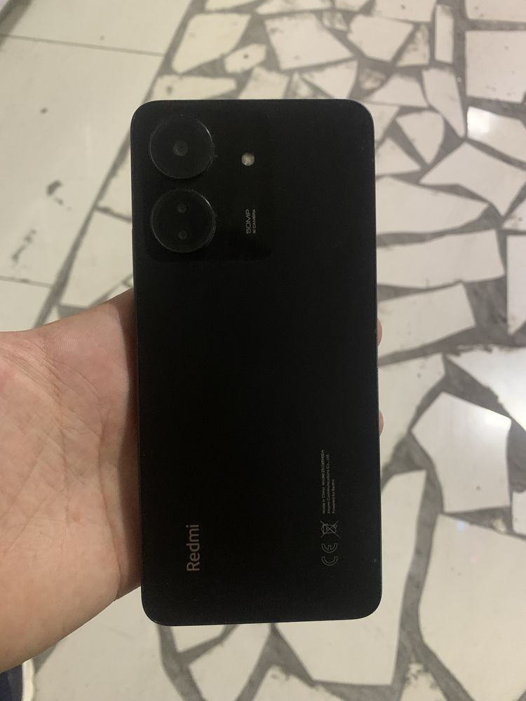 Redmi 13c 8/256 sotiladi srochna