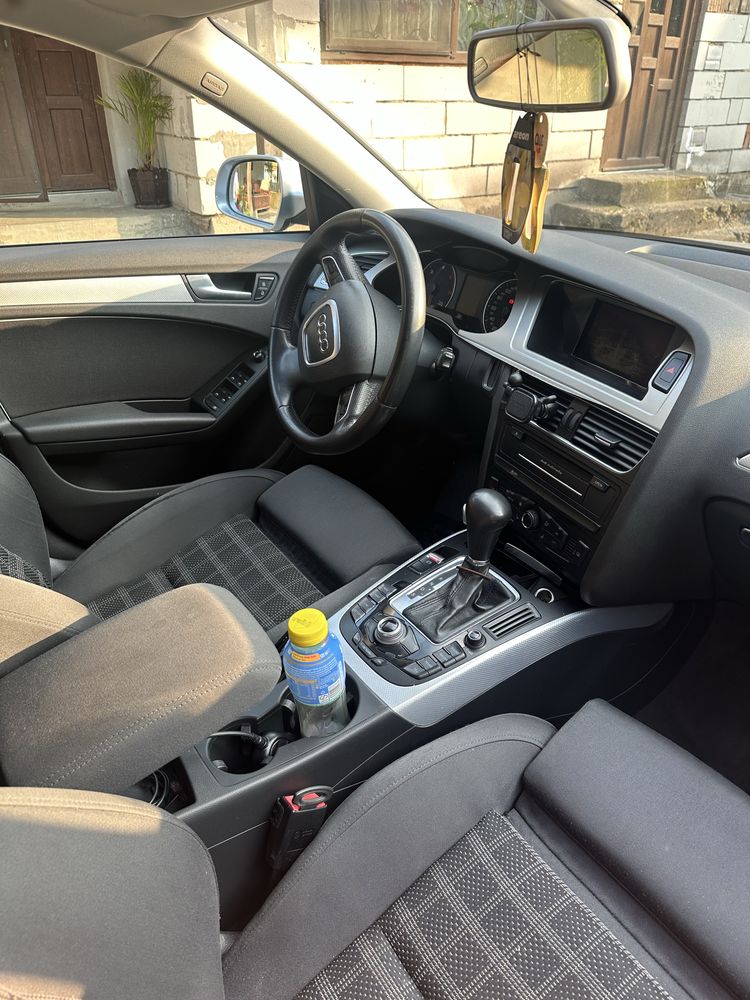 Vand  audi a4  b8