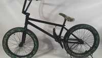 Bicicleta tip BMX roti 20" x 2.4