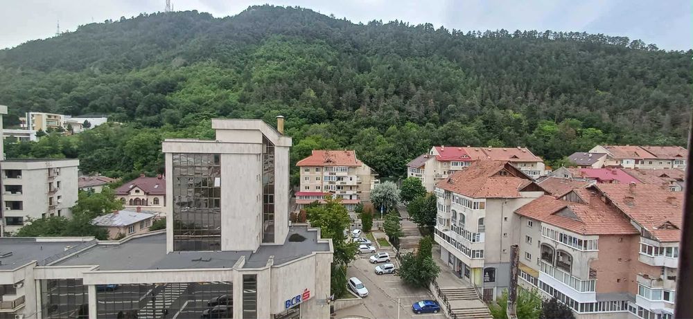 apartament 4 camere