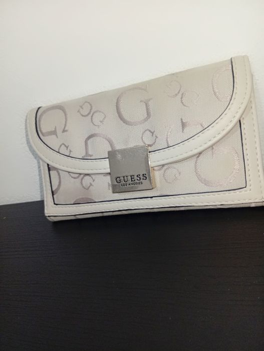 Portofel Guess nou