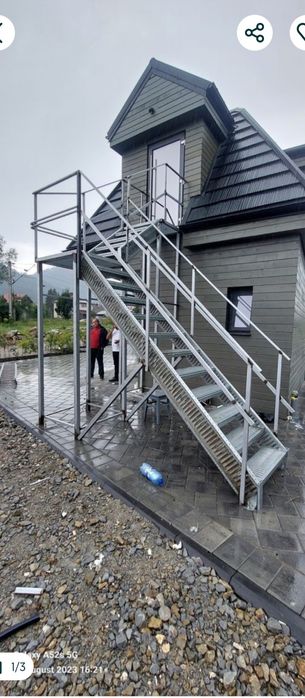 Scara zincata galvanizata la comandă oriunde în tara