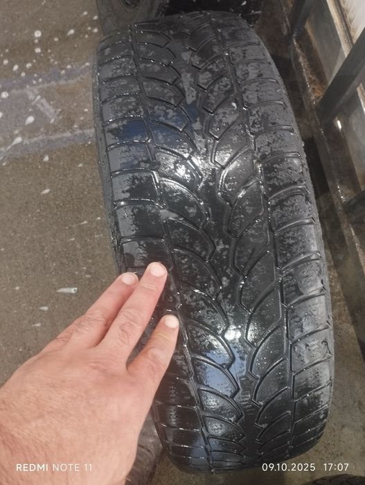 Продам шины б/у зимние