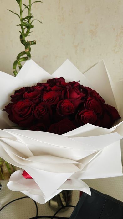 Букет красных роз