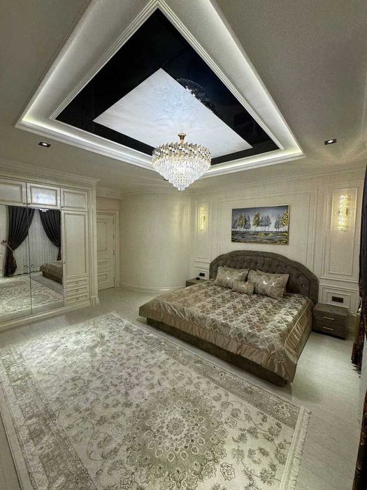 ПРОДАЕТСЯ 5/7-8/8 200м2 на: Метро "Мирзо Улугбек: парк Гафура Гуляма