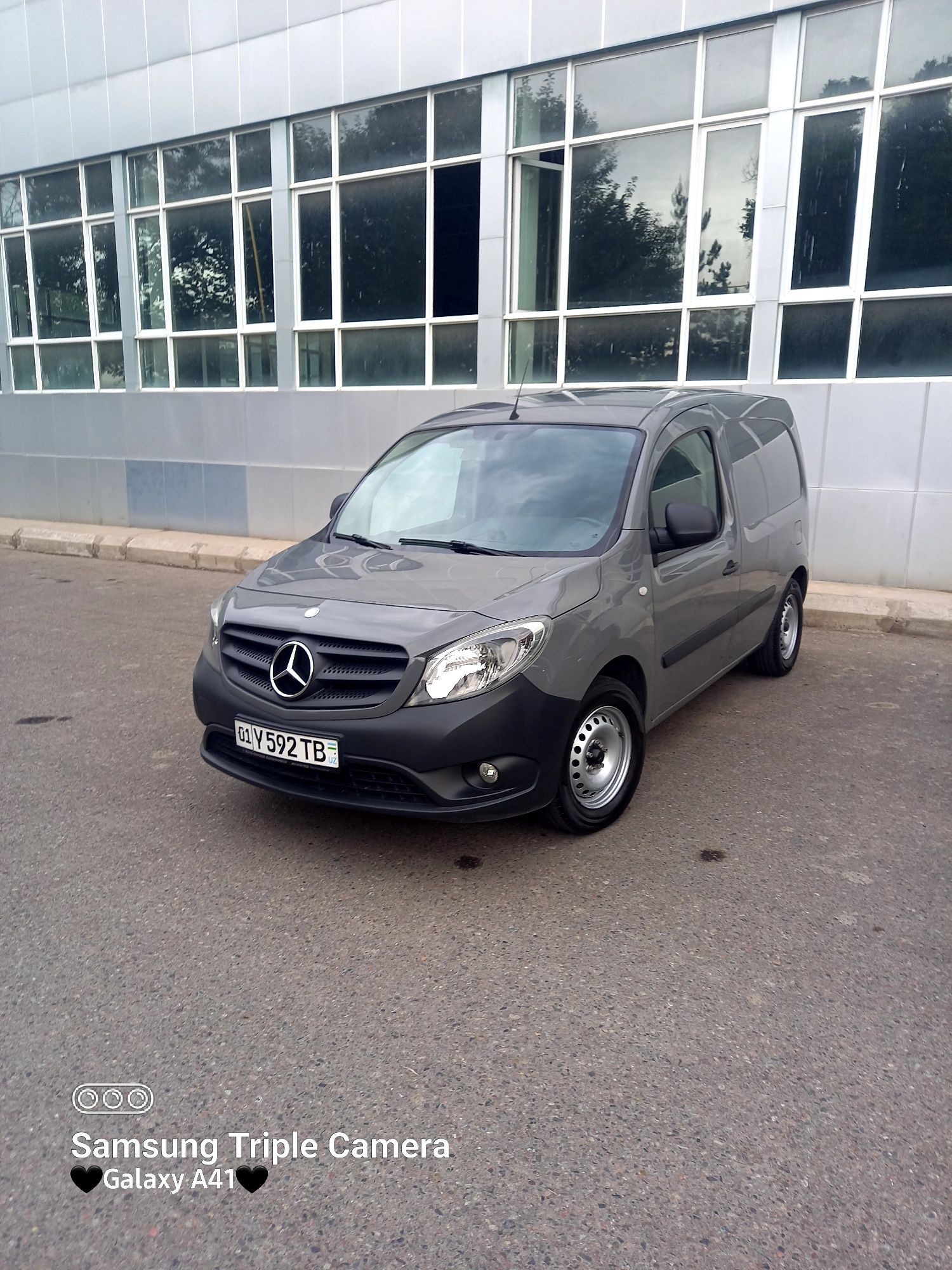 Mercedes citan furgon .