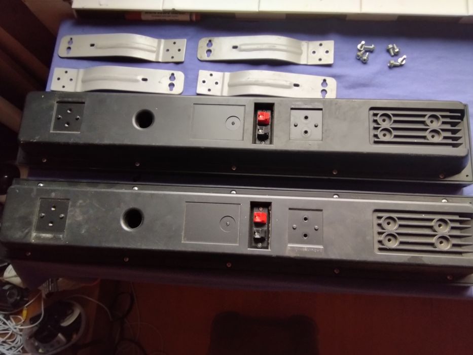 страхотни 20 ватови музикални легнали  хай-фи стерео тонколони