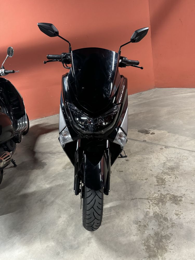 Yamaha N Max 9500km!!!