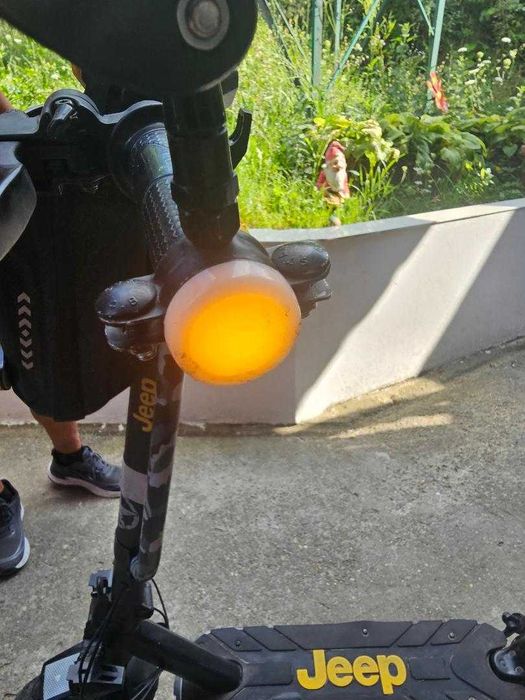 Trotineta electrica jeep