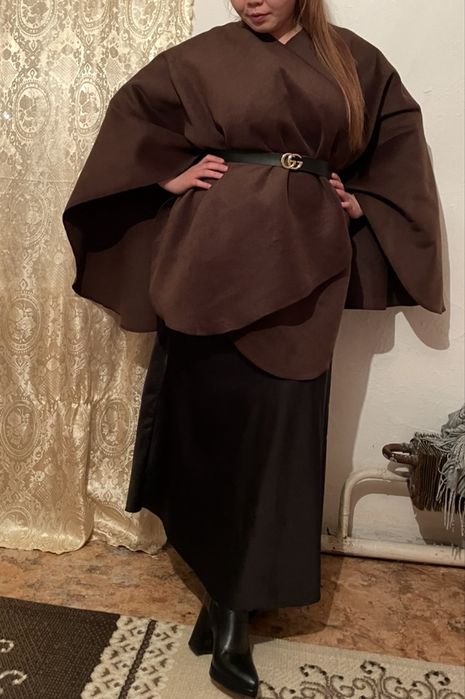 Пончо, темно-коричневый цвет