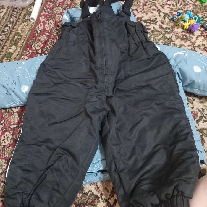 Продаётся детская куртка с комбезом