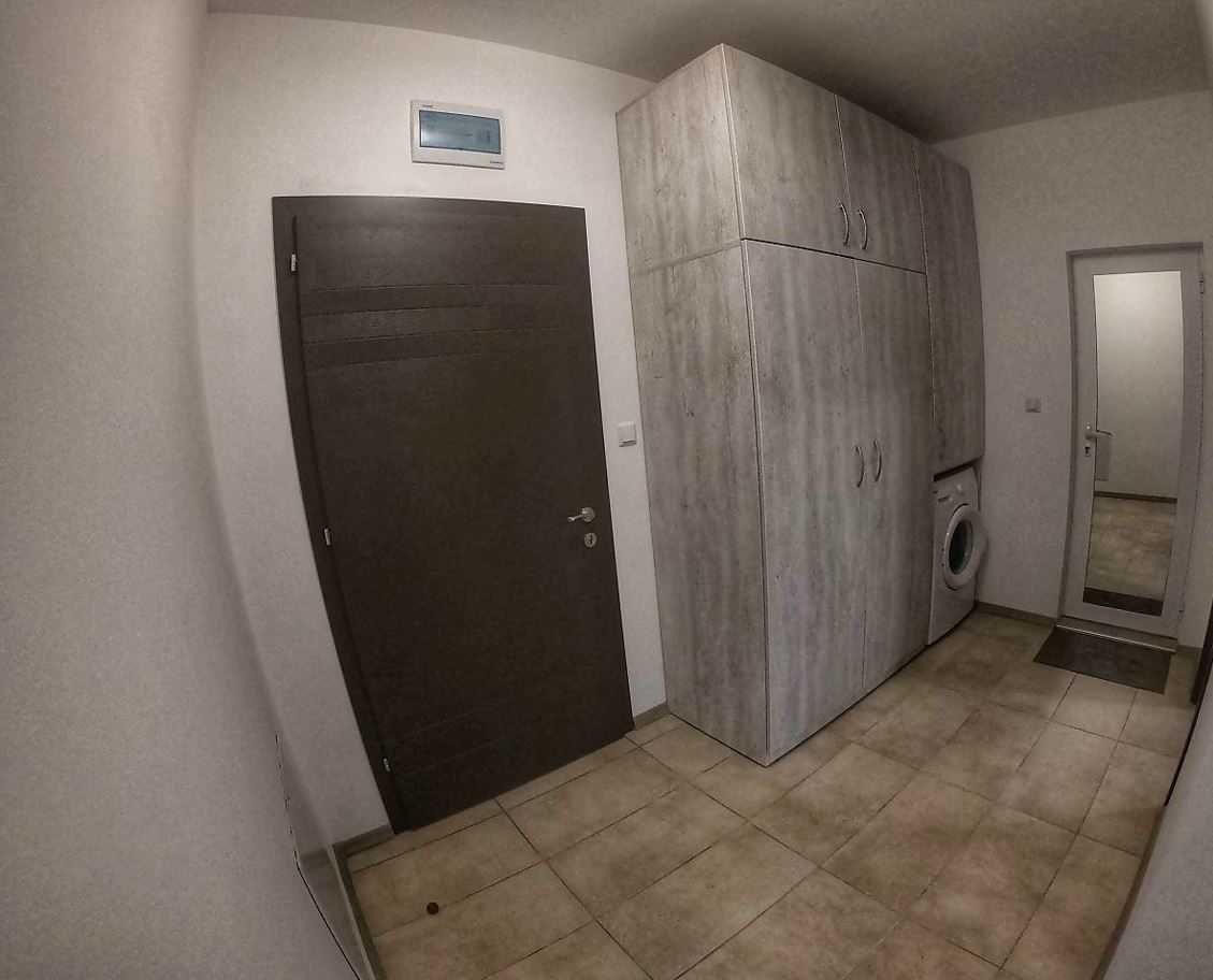 Двустаен апартамент в Сарафово