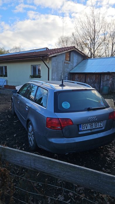 Dezmembrez audi a4 an 2005