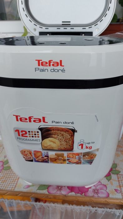 Aparat de făcut pâine Tefal