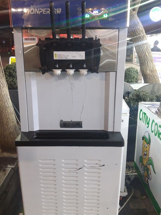 Srochna 220w. Muzqaymoq freezer sotiladi. 220w