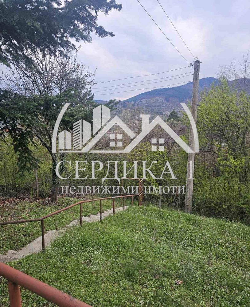 Къща в София, област-с.Елешница
